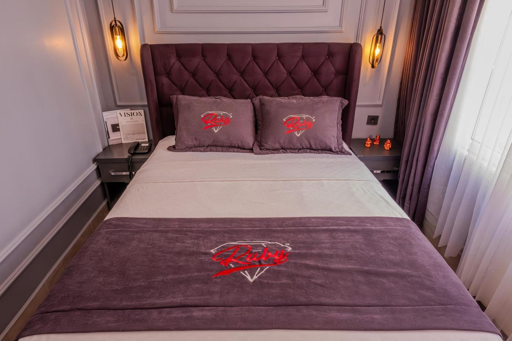 Ruby Hotel Стамбул Экстерьер фото